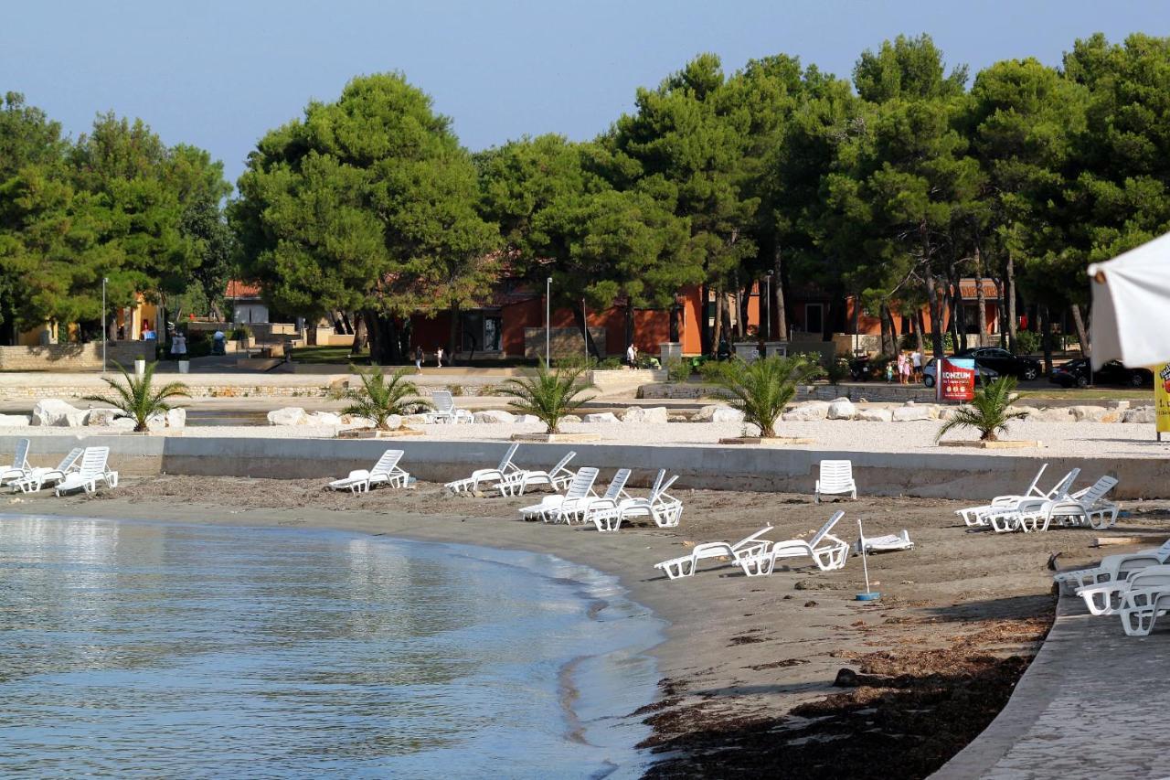 Apartments With A Parking Space Umag - 7666 Eksteriør bilde